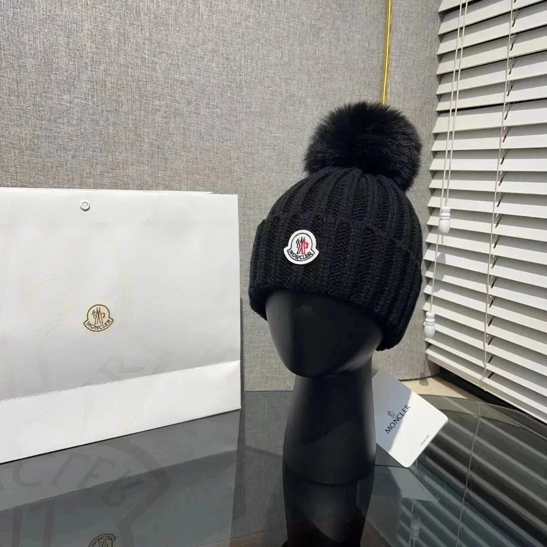 Moncler Ribbed Pom-Pom Beanie Winter Hat Black