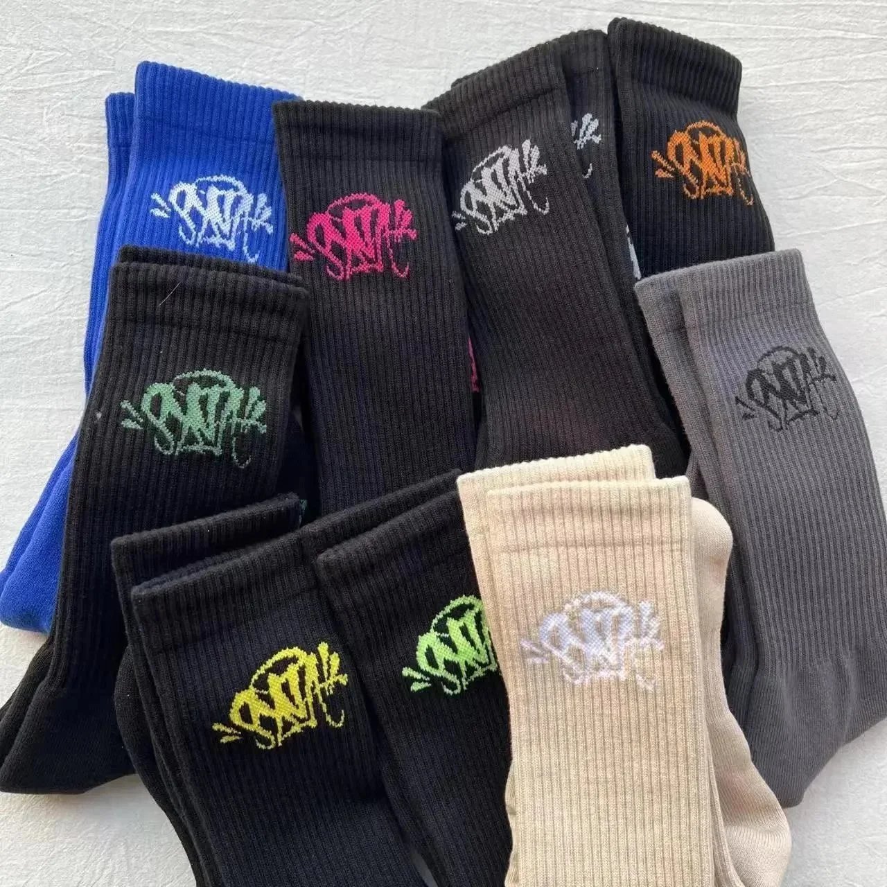 Syna World Syna Graffiti Print Streetwear Socks Multicolor